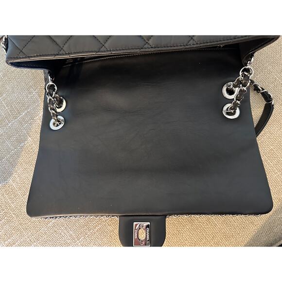 Auth CHANEL Quilted Calfskin 'Chain Around' Large Flap Handbag- Black - NEW - Picture 15 of 15